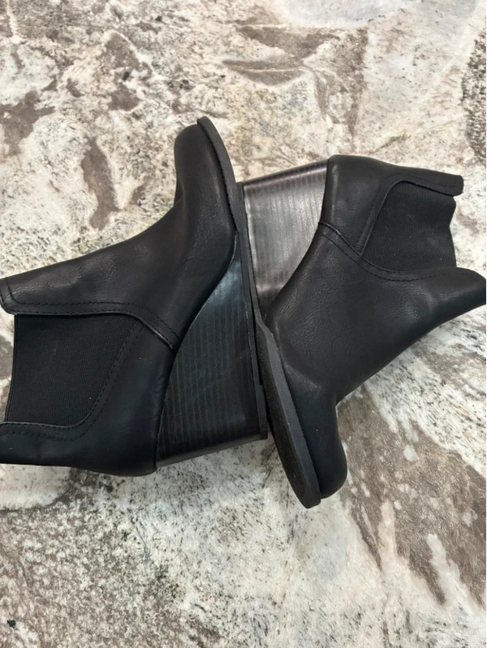 Rampage Black women wedges size 8.5